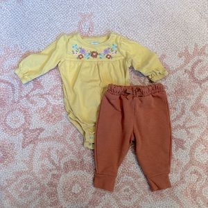 Baby girl long sleeve shirt and pant outfit